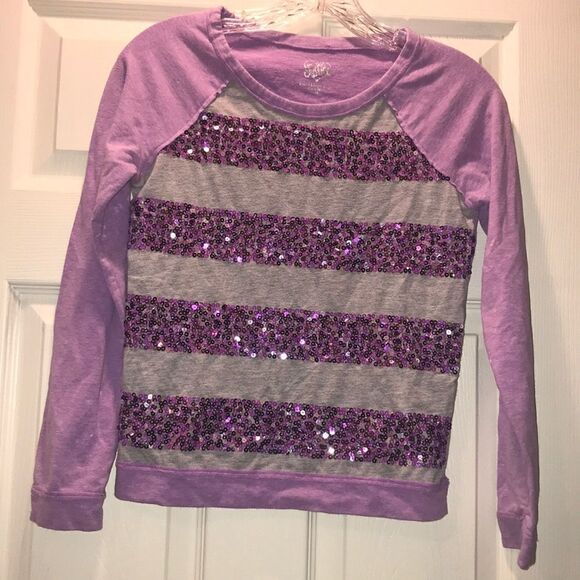 (5/$25) Justice lavender sequined sweatshirt - Picture 1 of 3